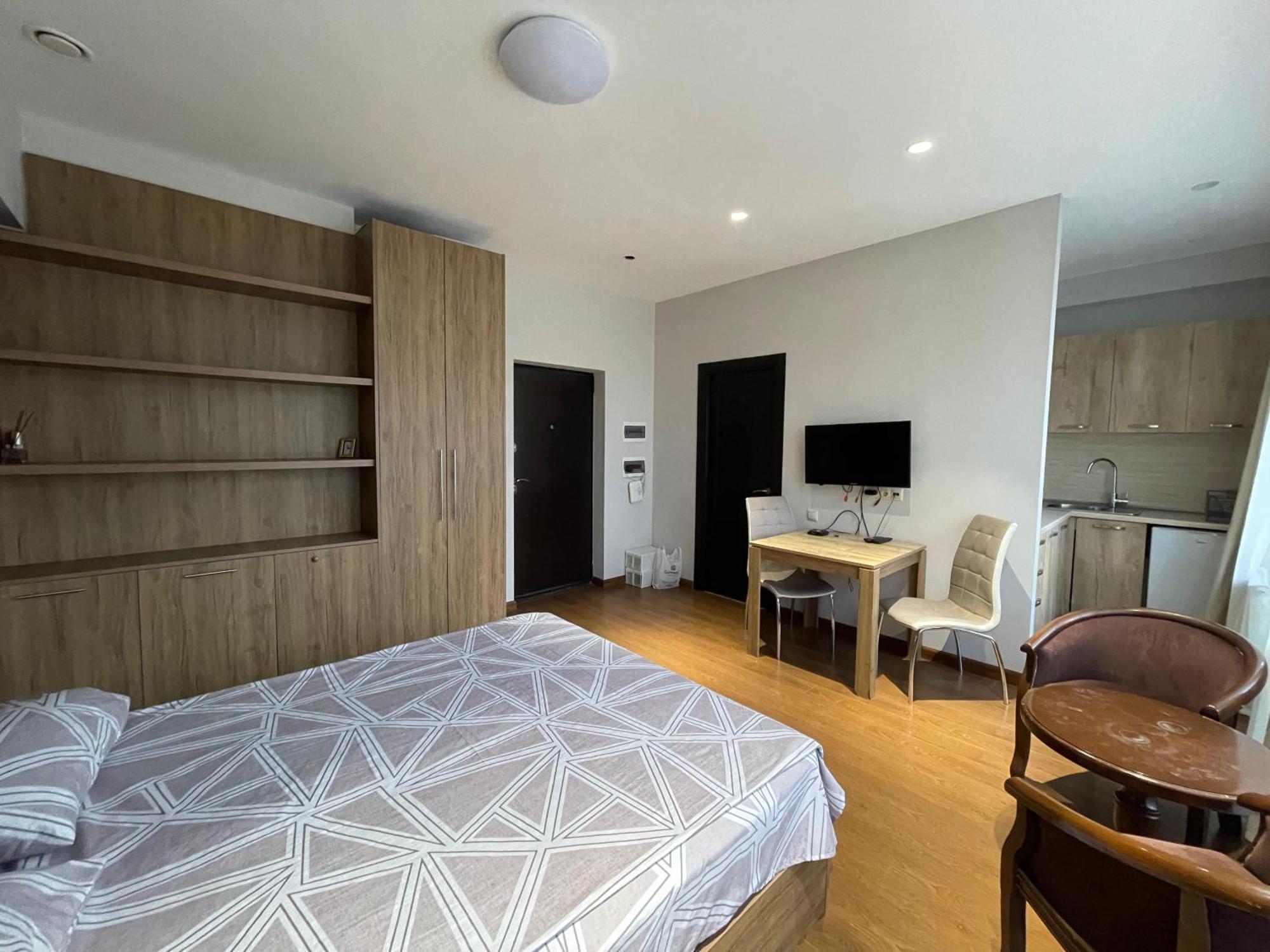 Apartment In Yerevan City Center Republic Square Self Check-In Esterno foto