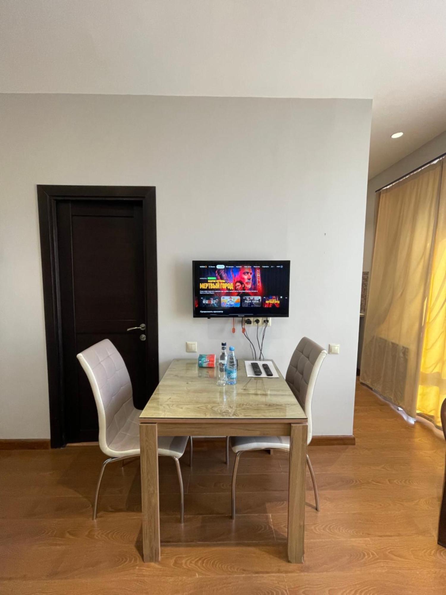 Apartment In Yerevan City Center Republic Square Self Check-In Esterno foto
