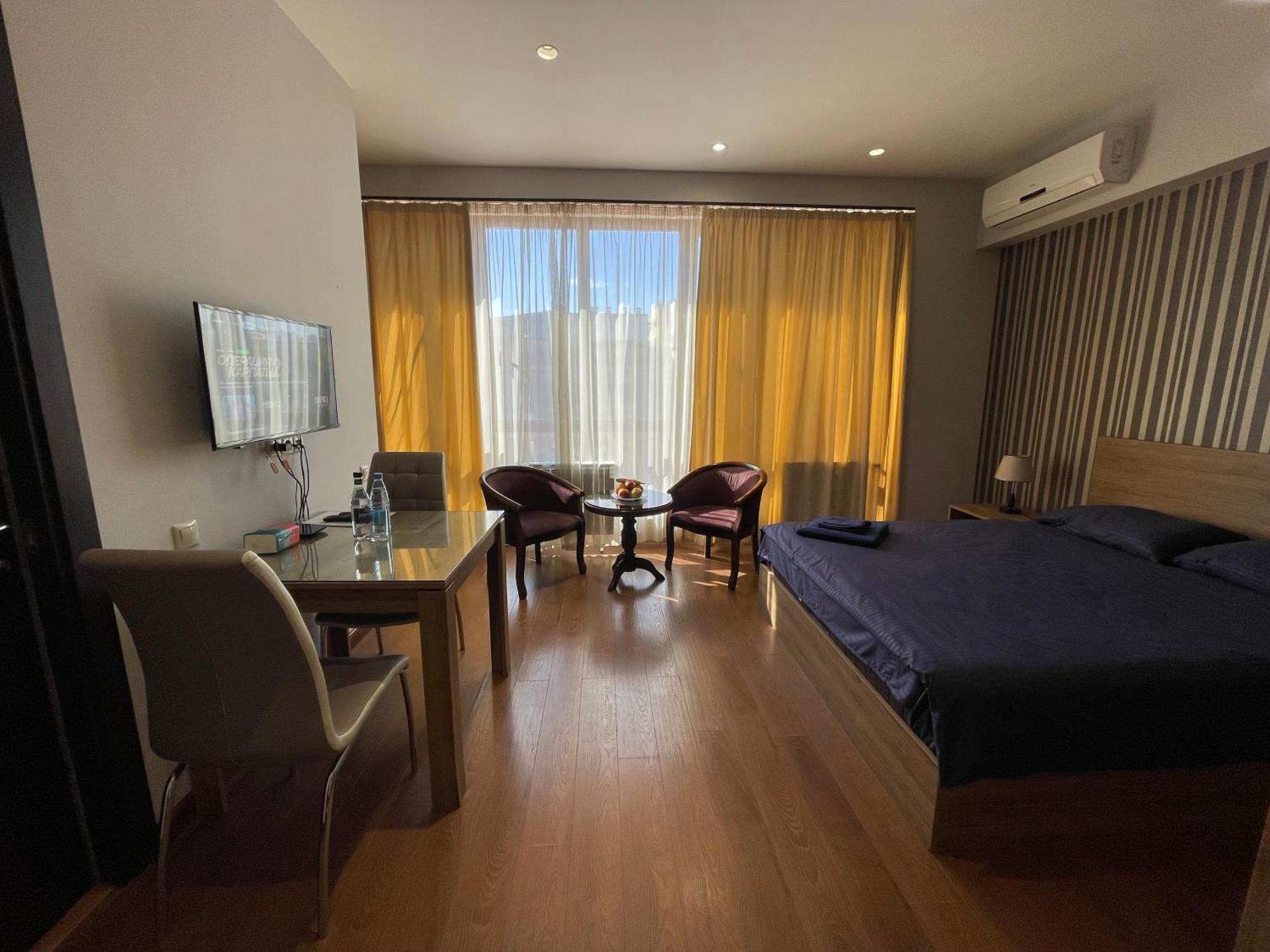 Apartment In Yerevan City Center Republic Square Self Check-In Esterno foto
